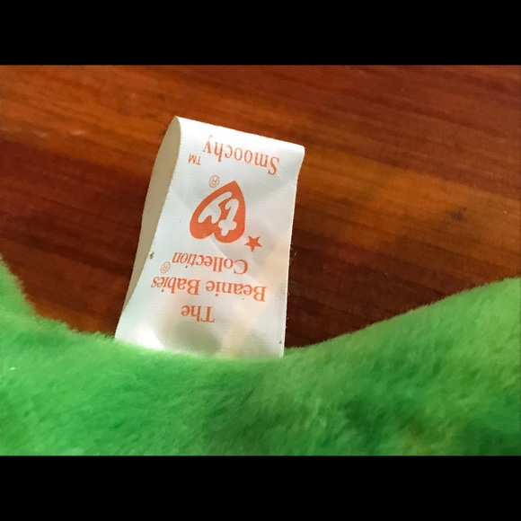 ty original beanie babies. “Smoochy”. 1 DOB Oct. 1, 1997. - Picture 7 of 8